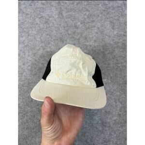Columbia Sportswear 5 Panel Hat Unisex OS Cream Black Embroidered Strapback